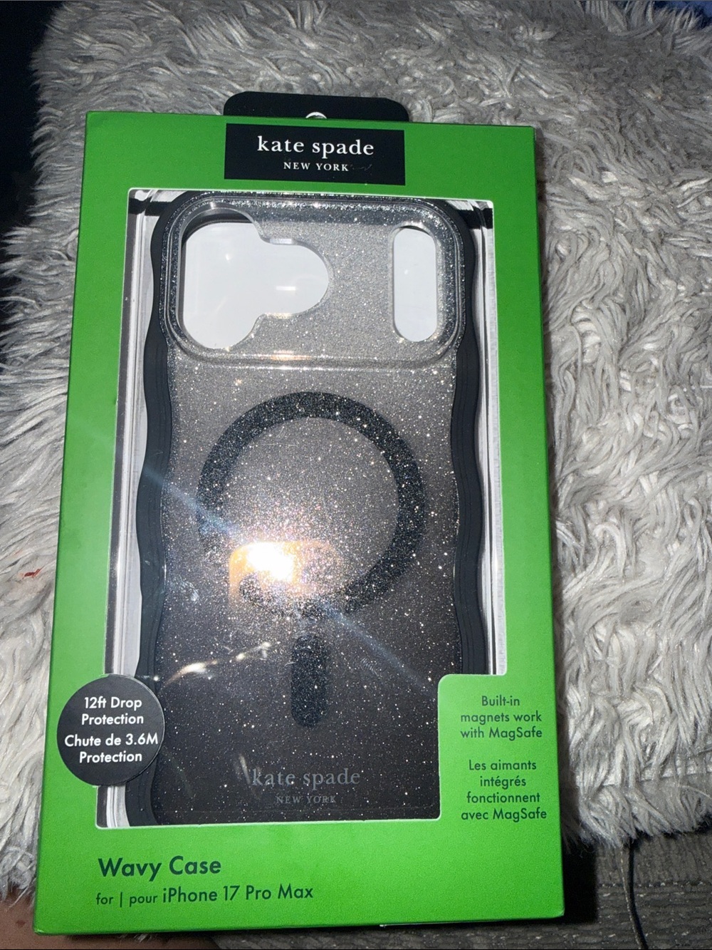 kate spade Glitter Wavy Case for iPhone 17 Pro Max - Silver Black